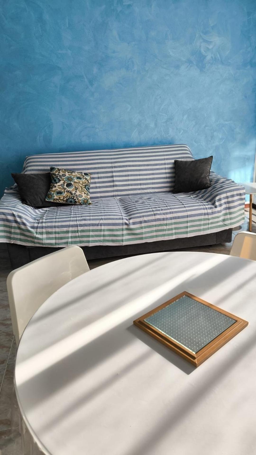 Appartamento Azzurro เปซาโร ภายนอก รูปภาพ